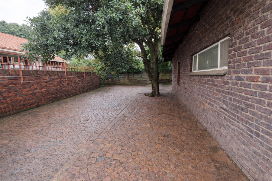 3 Bedroom Property for Sale in Protea Park North West